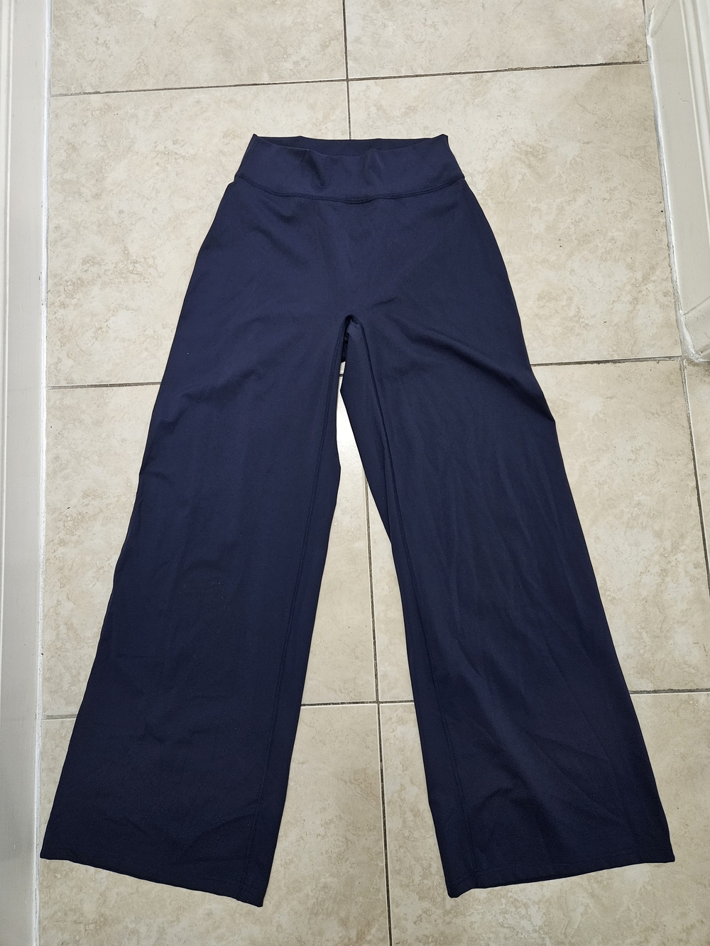 OQQ navy blue nylon & spandex flare pants in a L #flare #activewear